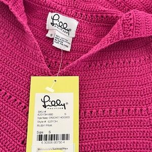 NWT Lilly Pulitzer Ruby Pink Crochet Hooded Cape Poncho Sweater Girls Small RARE